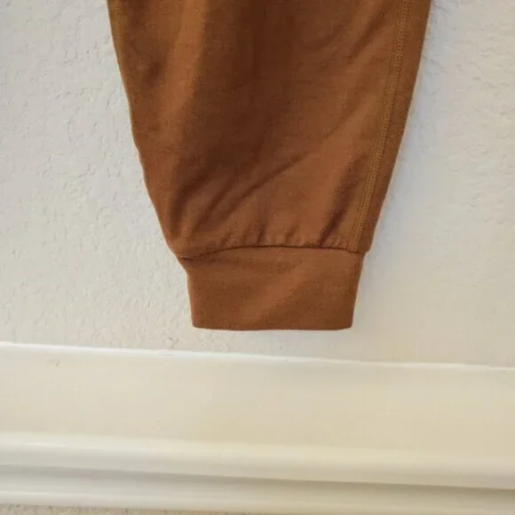 Vuori Jogger Caramel Heather Brown - Picture 8 of 8